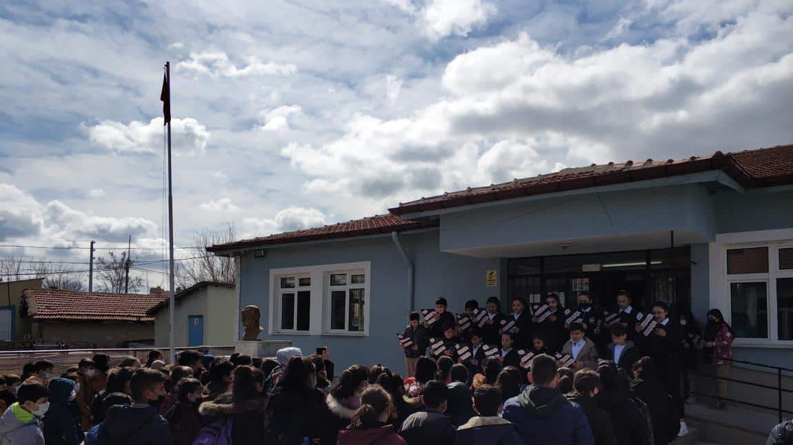 Okulumuzda 18 Mart Çanakkale Zaferini ve Şehitlerini Anma Günü Düzenlendi